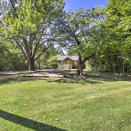 Pet-Friendly Cottage With Fire Pit - 3 Mi To Siu! Carbondale Esterno foto