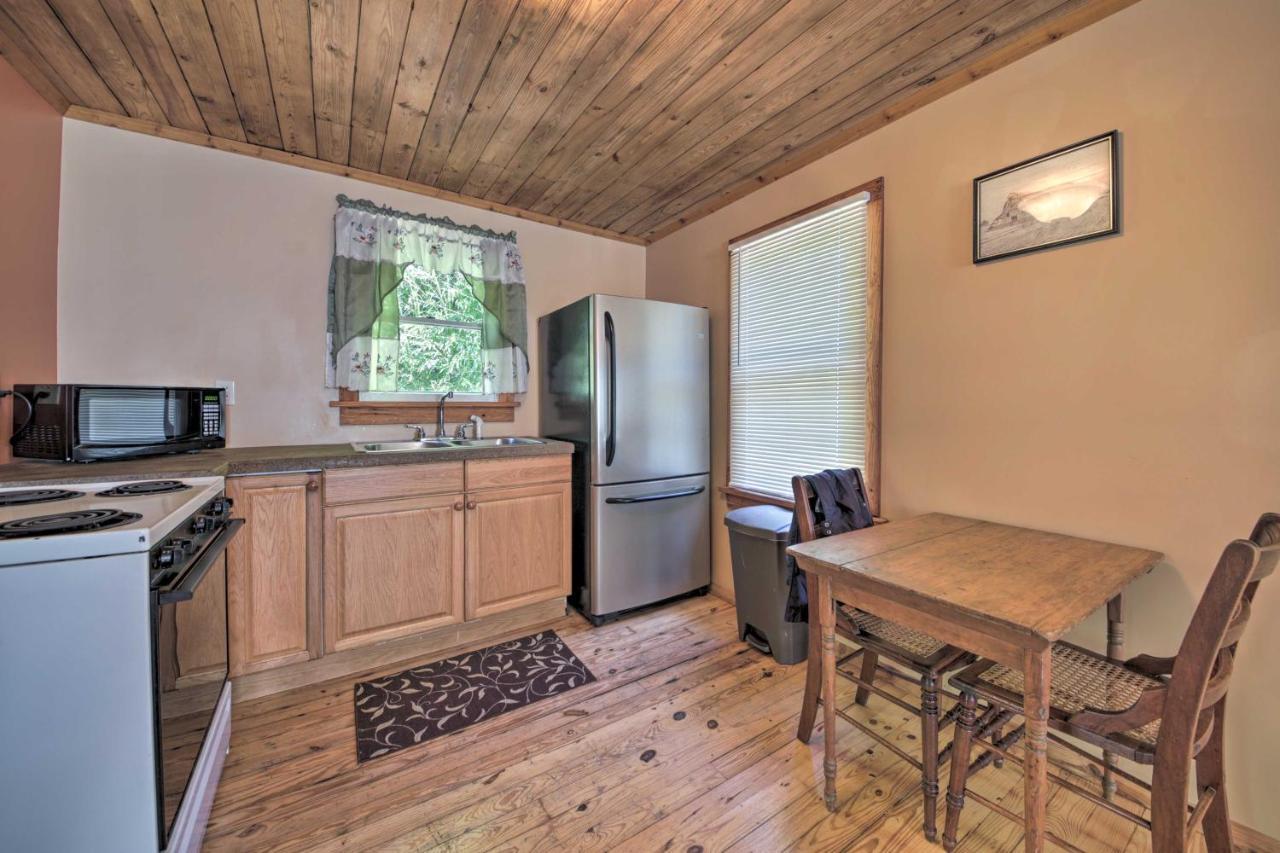 Pet-Friendly Cottage With Fire Pit - 3 Mi To Siu! Carbondale Esterno foto