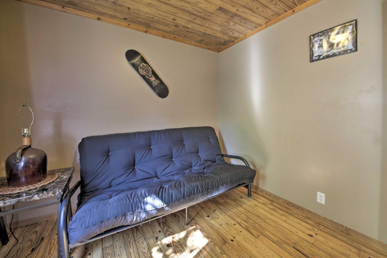 Pet-Friendly Cottage With Fire Pit - 3 Mi To Siu! Carbondale Esterno foto
