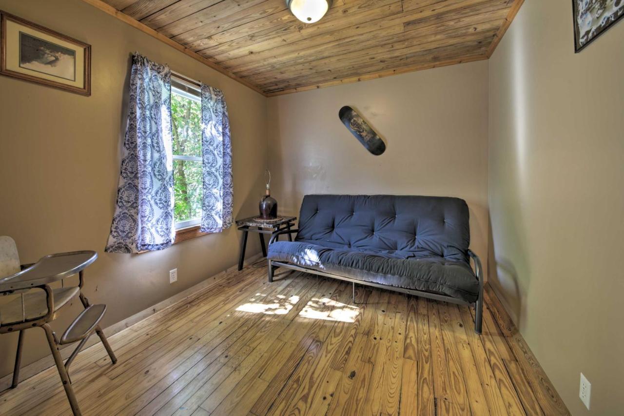 Pet-Friendly Cottage With Fire Pit - 3 Mi To Siu! Carbondale Esterno foto
